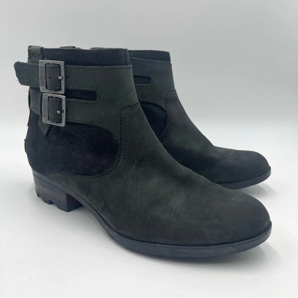 Sorel Lolla waterproof black suede ankle Boots size 9 - Picture 1 of 9